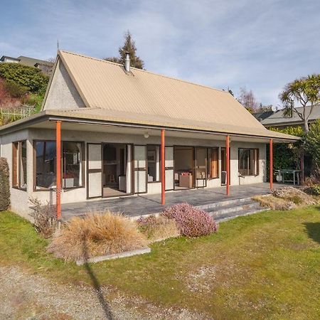 Sycamore Place - Wanaka Holiday Home ภายนอก รูปภาพ